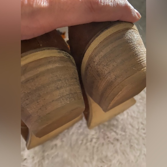 Crevo Cognac Suede Justine Booties EUC - Picture 8 of 10